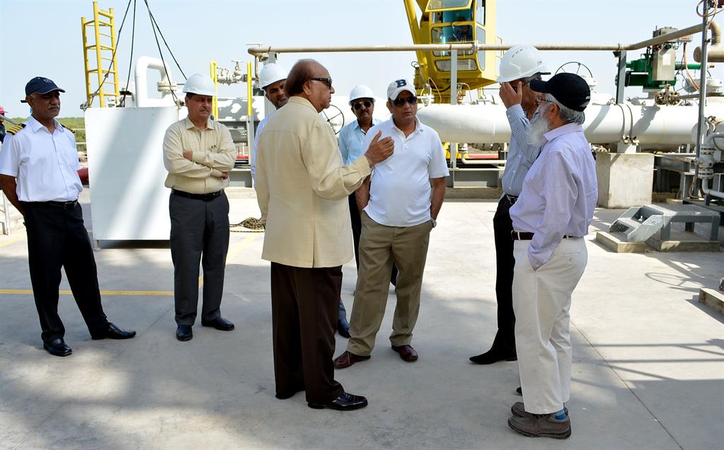Chairman PQA visited LNG Terminal on 26th April, 2018 - 17
