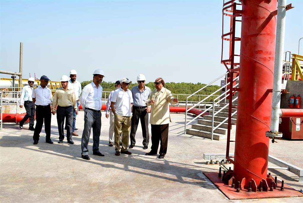 Chairman PQA visited LNG Terminal on 26th April, 2018 - 20