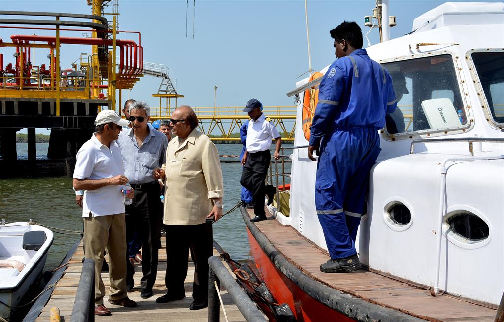 Chairman PQA visited LNG Terminal on 26th April, 2018 - 3