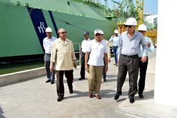Chairman PQA visited LNG Terminal on 26th April, 2018 - 1